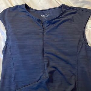 Athleta size S top